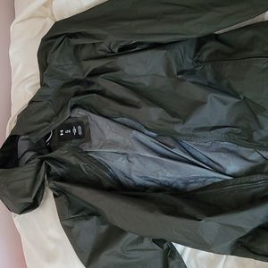 Men's lightweight rain jacket